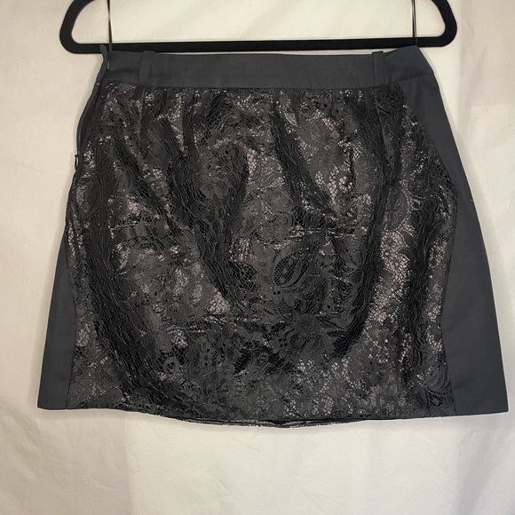 Balenciaga Paris Lace Black Mini Skirt M/6/38 - Picture 2 of 9